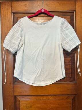UNTITLED White Puff Sleeve Top with Sheer Checkered Sleeves Size 3